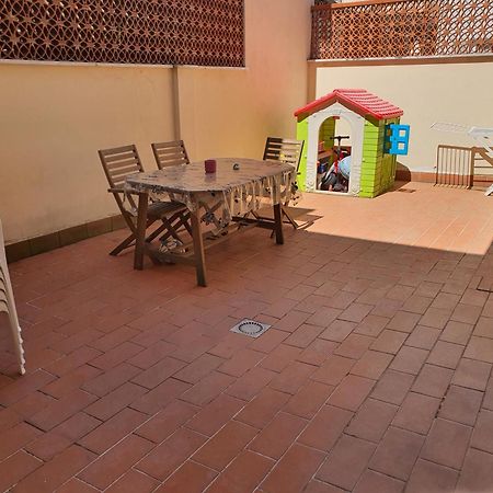 Incantevole Vacanza In Versilia В'яреджо Екстер'єр фото